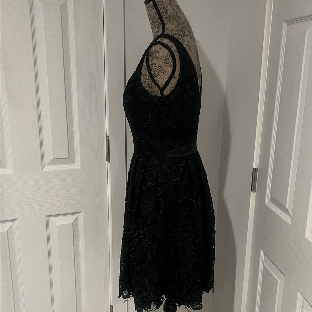 Black Item - image 3